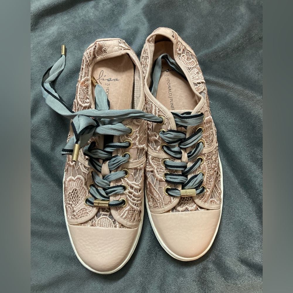 Blush Pink Lace Shoe